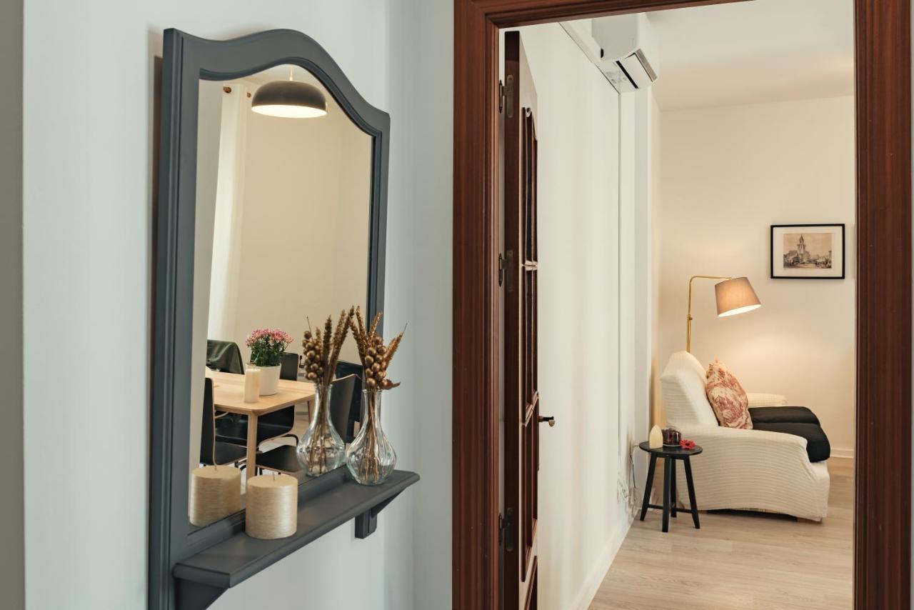 Apartamentos San Pedro 세비야 외부 사진